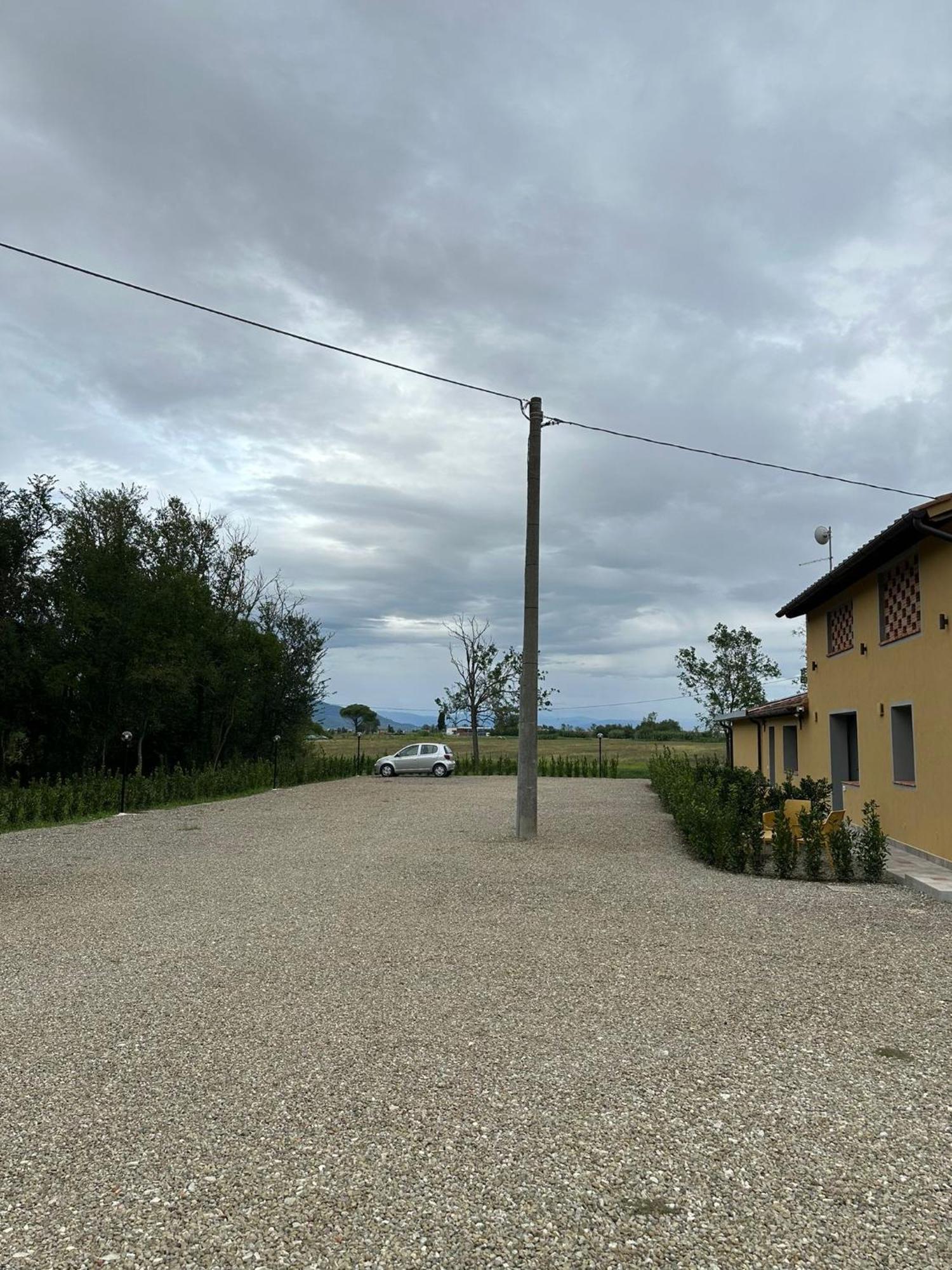 La Vecchia Cantina Guzzardi Lari المظهر الخارجي الصورة